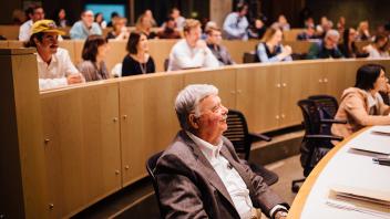 Walt Klenz in lecture audience