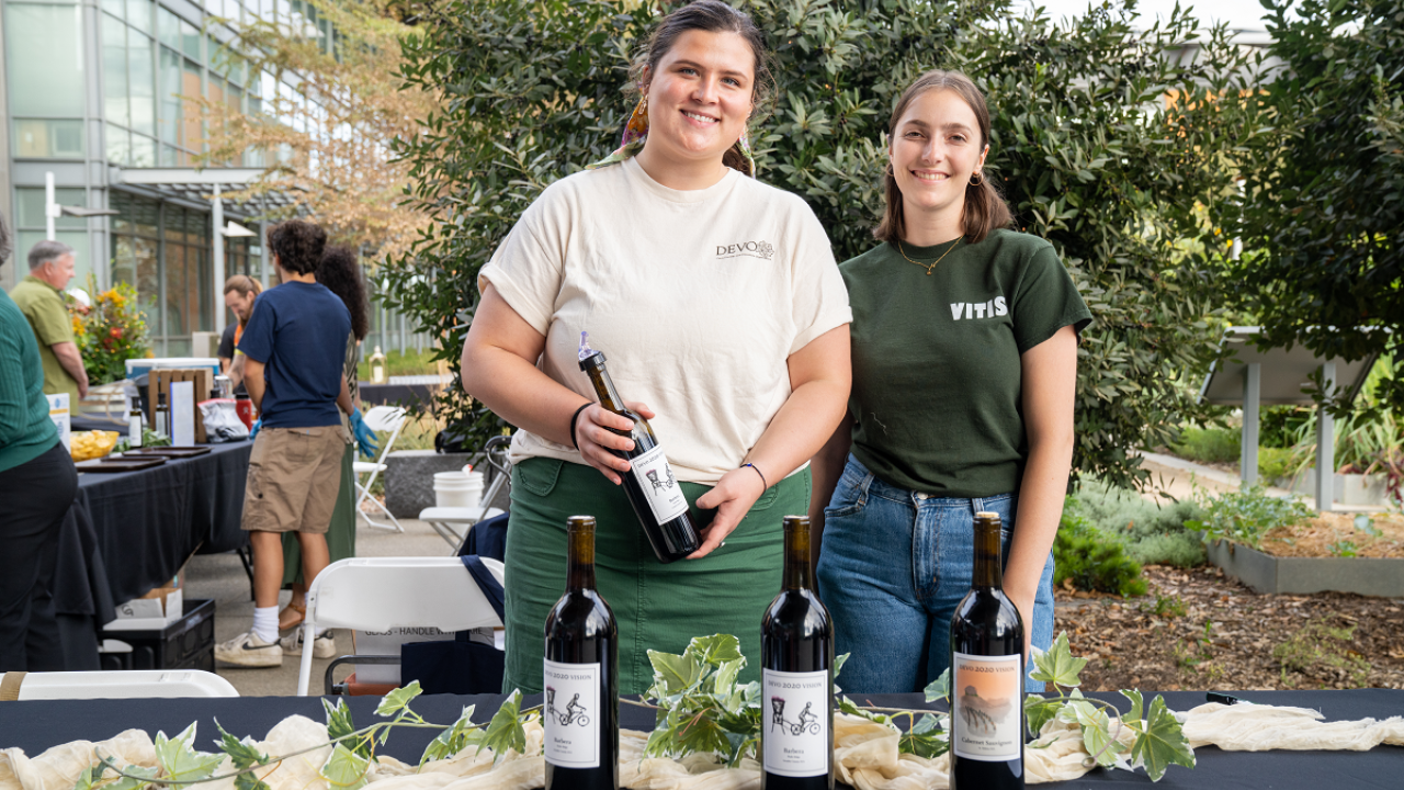Members of Davis Enology and Viticulture Organization
